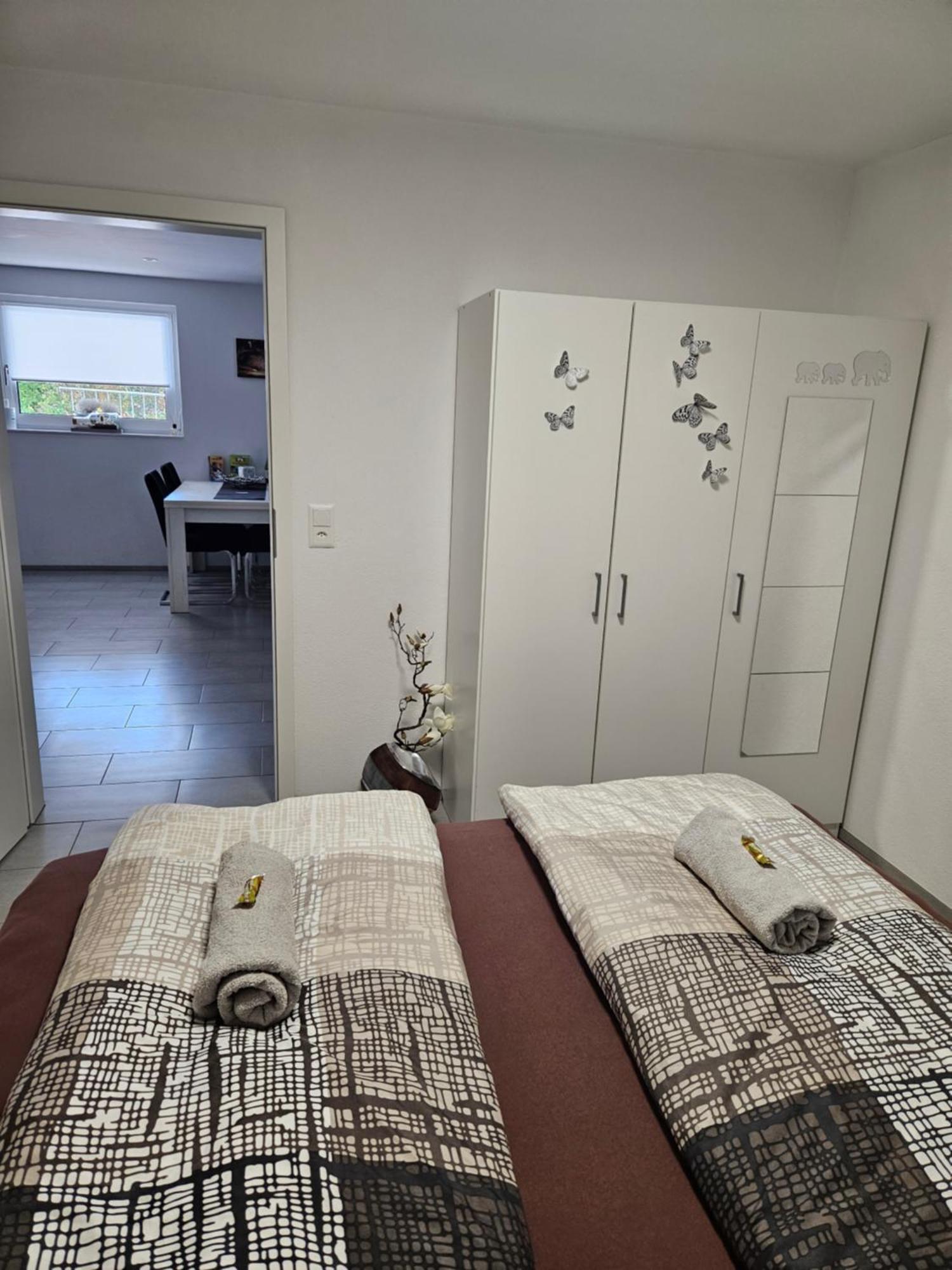 Schoene Einliegerwohnung 200M Vom Wasser Entfernt Штайн-на-Рейне Экстерьер фото